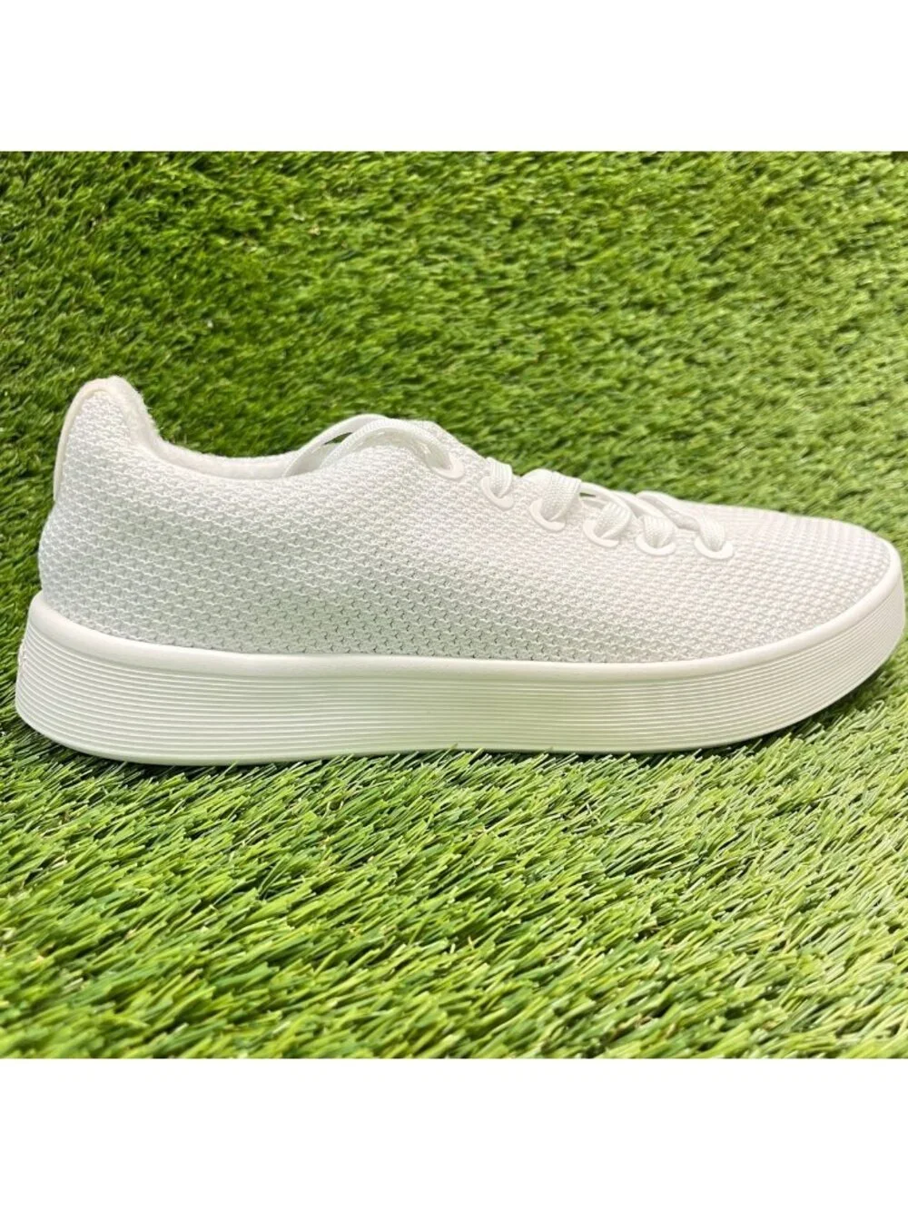 Allbirds Cruiser Womens Size 10 White Athletic Running Walking Shoes Sneakers